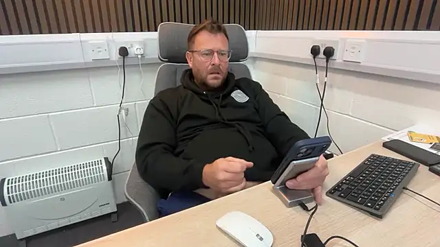 bilf1978 online show from 04-21-26, 09:59