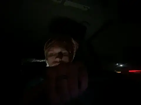 XanderOzzz online show from 11-02-25, 04:26