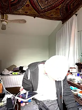 XanderOzzz online show from 01-13-26, 08:14