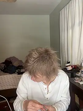 XanderOzzz online show from 01-31-26, 07:11