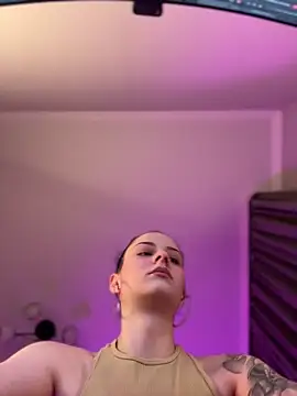 Snapshot of bigJuicyPussy chatting on 02-22-26, 01:53 bigJuicyPussy online show from 02-22-26, 01:53