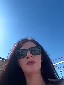 Snapshot of Ice_Bronx chatting on 09-23-25, 11:46 Ice Bronx online show from 09-23-25, 11:46