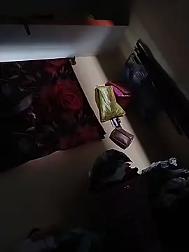 Snapshot of NogenBigdesyboy chatting on 10-30-25, 05:53 NogenBigdesyboy online show from 10-30-25, 05:53