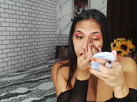 Latinahugecock online show from 10-09-25, 06:28