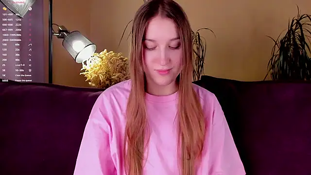 NanaMertins online show from 10-17-25, 01:09