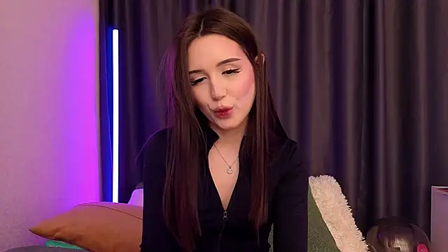 BlackEyesGirl online show from 04-03-26, 06:22