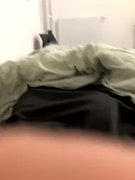 Loulou 2007 online show from 09-16-25, 07:37