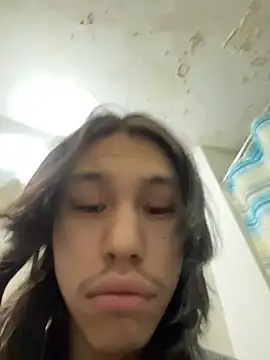 heytherepeoples717 online show from 12-20-25, 01:07