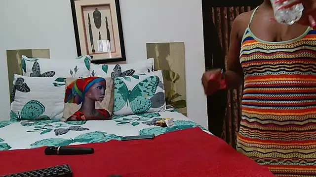 Snapshot of CandyNaynay chatting on 11-28-25, 05:43 CandyNaynay online show from 11-28-25, 05:43