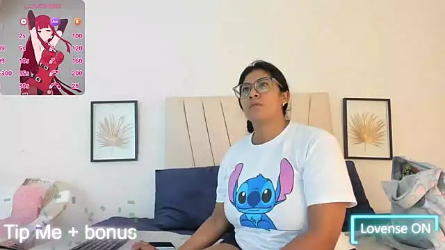  Miaa khalifa  online show from 03-26-26, 12:00