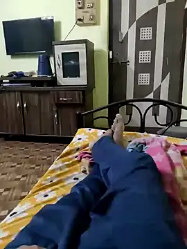 Snapshot of breezer3457 chatting on 01-09-26, 07:15 breezer3457 online show from 01-09-26, 07:15