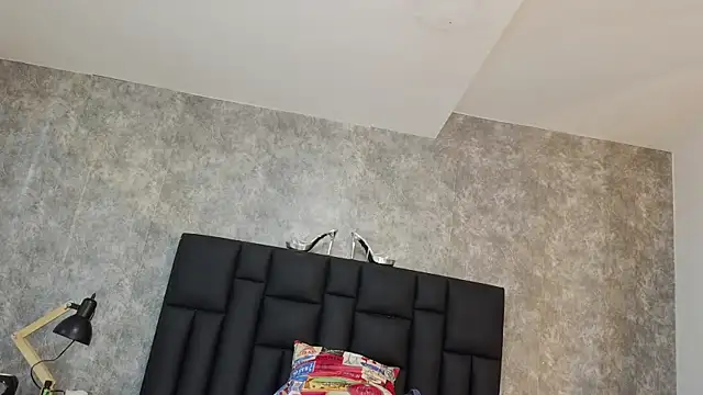 crystaldarliing online show from 03-27-26, 03:01