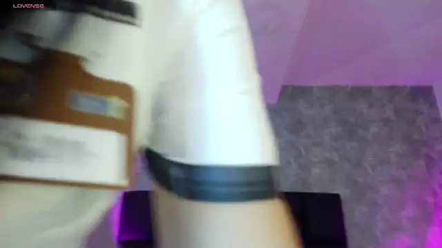 crystaldarliing online show from 05-21-26, 05:09
