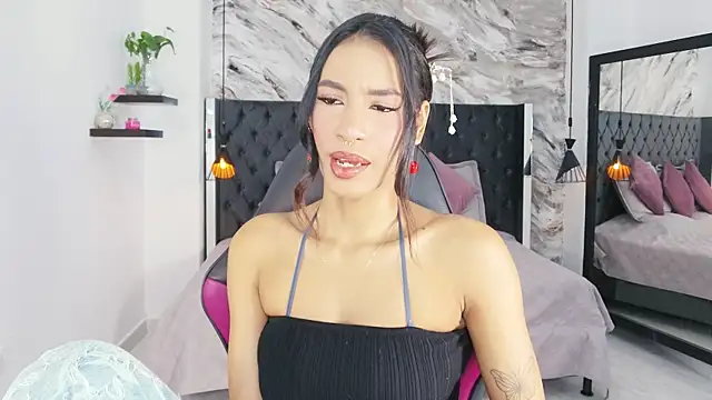 kitty collins  online show from 06-24-26, 11:53