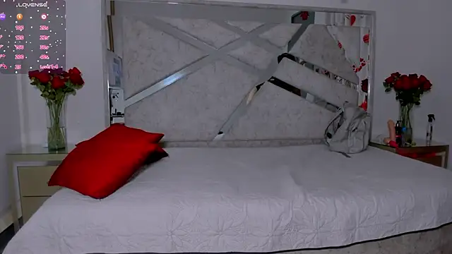 ThiccyLexxy online show from 10-21-25, 11:55