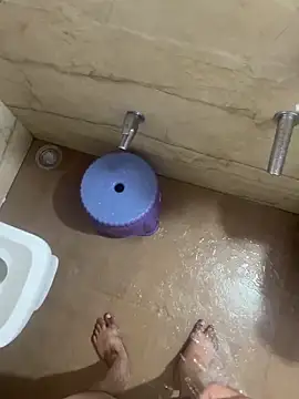 saumon3022 online show from 10-26-25, 06:08