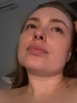 DeniMilkyyyyy online show from 11-11-25, 05:35