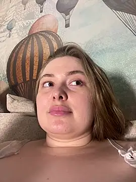 DeniMilkyyyyy online show from 06-21-26, 05:04