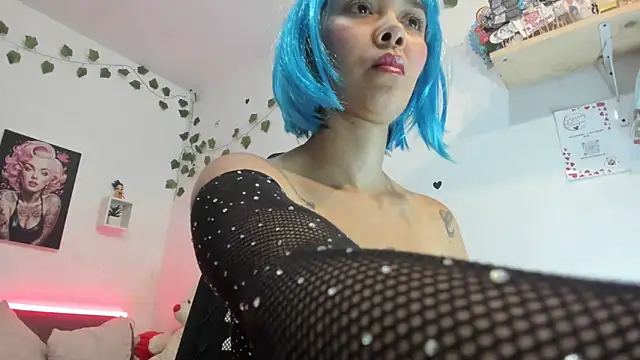 Snapshot of anastasia_tuya chatting on 02-17-26, 10:49 anastasia tuya online show from 02-17-26, 10:49