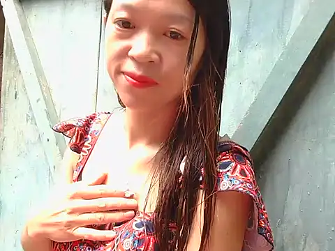 Snapshot of Mina_ti chatting on 10-16-25, 08:04 Mina ti online show from 10-16-25, 08:04