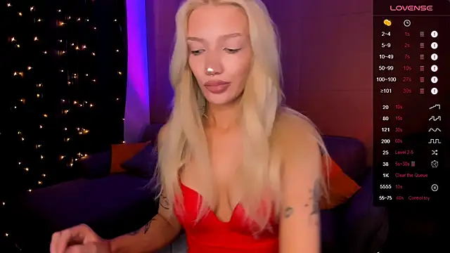 AnyaTaylor  online show from 03-01-26, 08:16