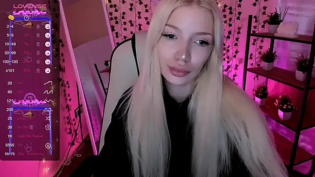 AnyaTaylor  online show from 05-26-26, 02:18