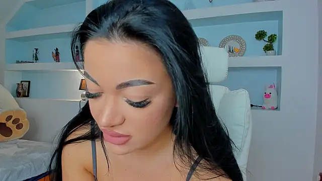 Snapshot of juicyjulie_ chatting on 10-10-25, 07:51 juicyjulie online show from 10-10-25, 07:51