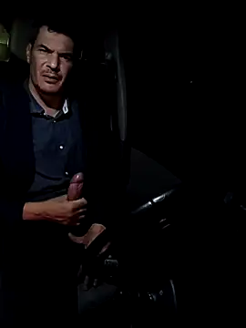 twitshe online show from 11-19-25, 11:49