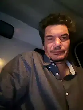 Snapshot of twitshe chatting on 02-22-26, 08:07 twitshe online show from 02-22-26, 08:07