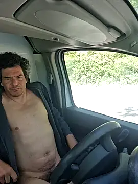 twitshe online show from 04-17-26, 09:45