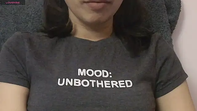 Snapshot of SWEET-18-TEEN chatting on 10-24-25, 06:04 SWEET-18-TEEN online show from 10-24-25, 06:04