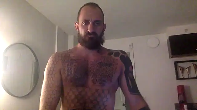 Bearlyfuckinglogan online show from 07-01-26, 03:01