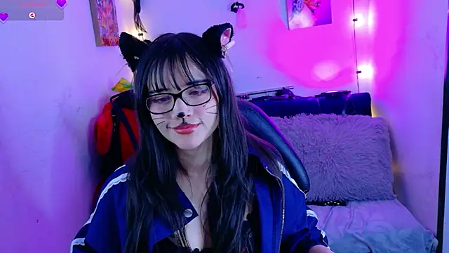 MiaVelvetDoll online show from 10-21-25, 02:29