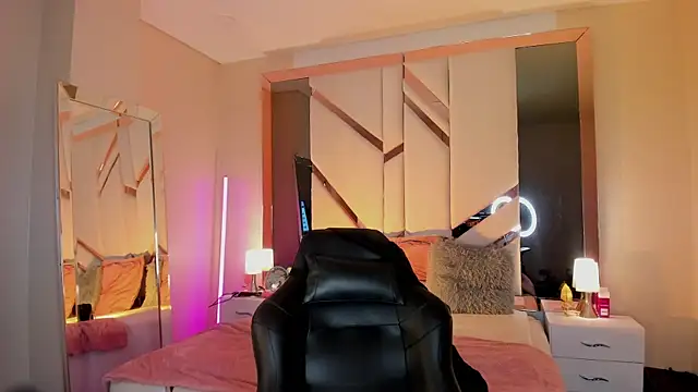 EmmaStonns online show from 03-13-26, 01:07