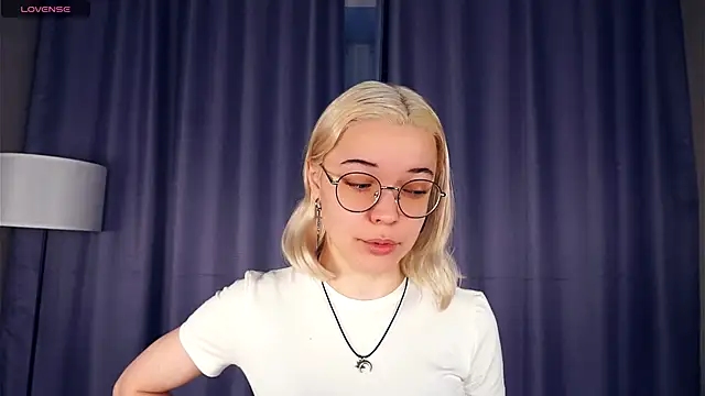 EdaKirkIin online show from 11-13-25, 05:06