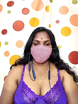 Snapshot of Tamil_Abinaya chatting on 10-05-25, 04:38 Tamil Abinaya online show from 10-05-25, 04:38
