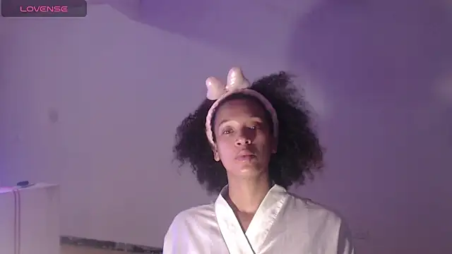 DonnaDidiamantti online show from 10-29-25, 09:38