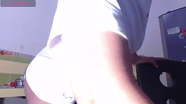 DonnaDidiamantti online show from 12-05-25, 07:43