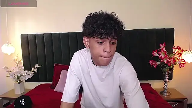 jhos padill online show from 11-06-25, 01:34