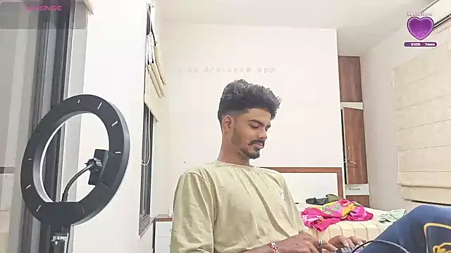 Snapshot of mrbuddy85 chatting on 09-18-25, 06:54 mrbuddy85 online show from 09-18-25, 06:54