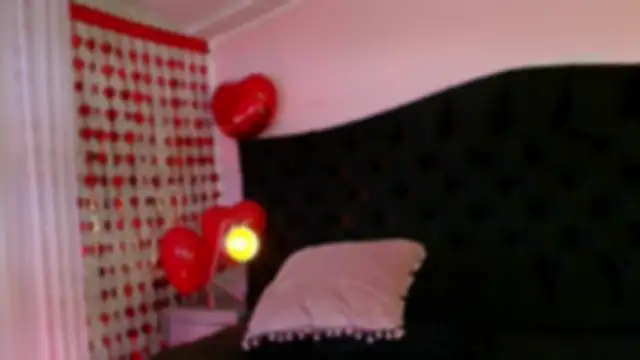 Hada Blue online show from 02-14-26, 07:43