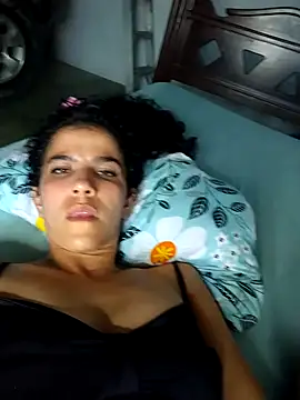 Snapshot of lucerocutte chatting on 10-22-25, 07:02 lucerocutte online show from 10-22-25, 07:02