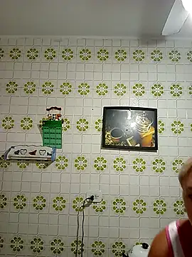 Snapshot of Samantha6767x chatting on 02-07-26, 06:44 Samantha6767x online show from 02-07-26, 06:44