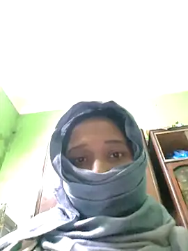 pujaroy363534 online show from 11-25-25, 04:40