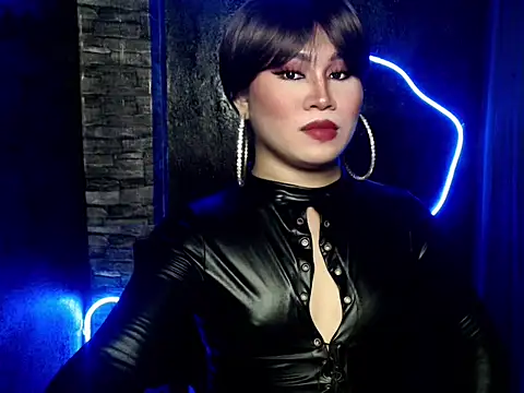 pretty lassy online show from 09-17-25, 08:05