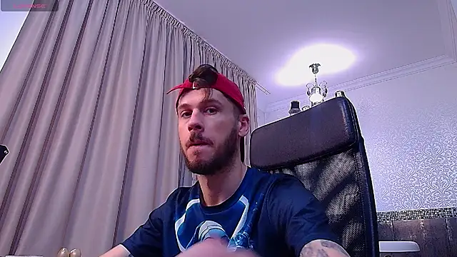 Snapshot of JonahShaw chatting on 09-09-25, 05:07 JonahShaw online show from 09-09-25, 05:07