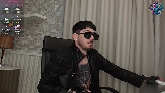 Snapshot of JonahShaw chatting on 10-23-25, 04:12 JonahShaw online show from 10-23-25, 04:12