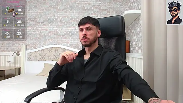 Snapshot of JonahShaw chatting on 10-27-25, 05:22 JonahShaw online show from 10-27-25, 05:22