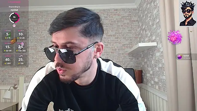 Snapshot of JonahShaw chatting on 10-30-25, 05:20 JonahShaw online show from 10-30-25, 05:20