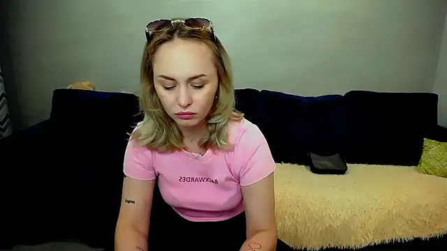 LiluMoon   online show from 06-01-26, 04:20